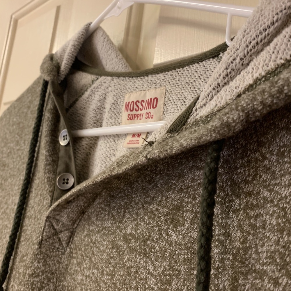 Mossimo Men’s Sweatshirt